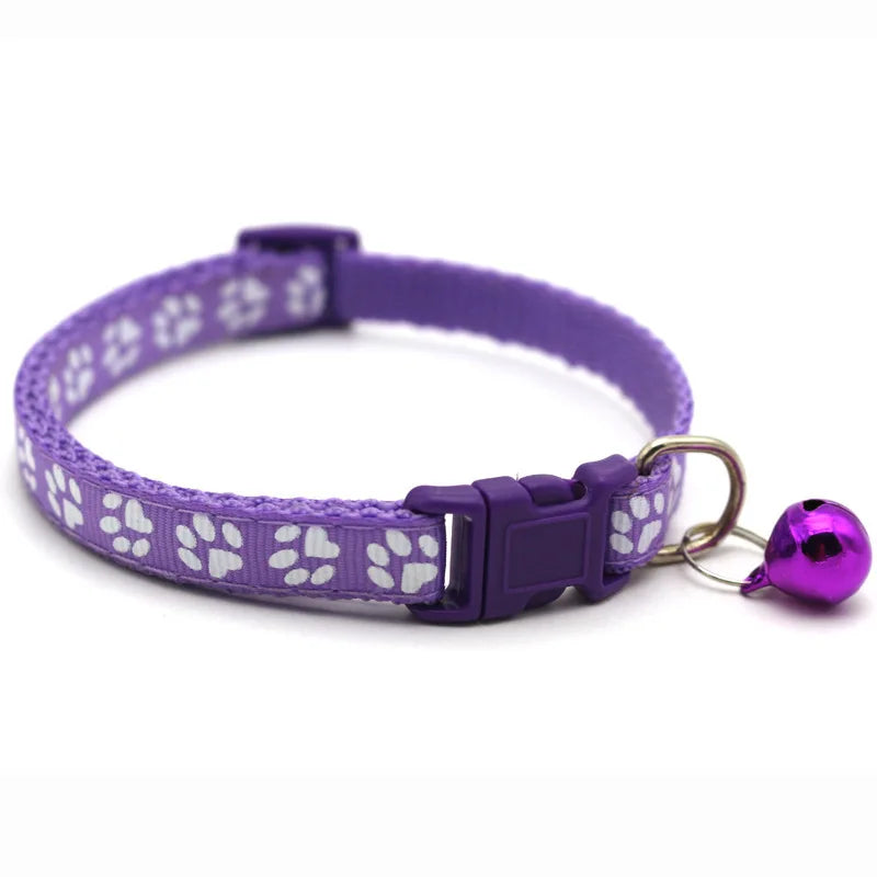 1 unidad de suministros para mascotas Colorul, Collar para gatos con campana, Collar con hebilla ajustable, suministros para mascotas, accesorios para gatos, Collar para perros pequeños