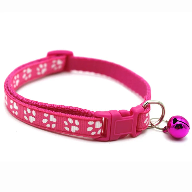1 unidad de suministros para mascotas Colorul, Collar para gatos con campana, Collar con hebilla ajustable, suministros para mascotas, accesorios para gatos, Collar para perros pequeños