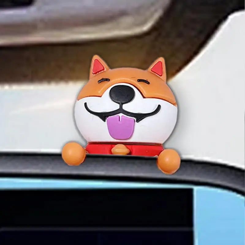 Adorno de coche de silicona, perro tumbado para tableta, decoración de matrícula, bonitos dibujos, accesorios interiores multifuncionales para coche