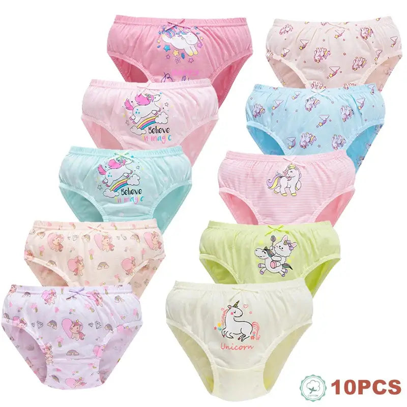 bragas de algodón para niñas con unicornios y gatos en varios colores y patrones de dibujos animados.