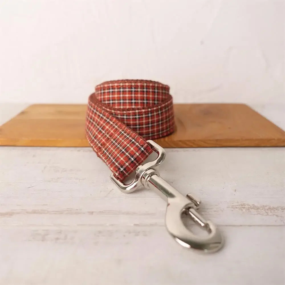 Collar personalizado para perro, Correa con grabado gratis, etiqueta de nombre de identificación, accesorio para mascota, Collar para cachorro a cuadros rojo y marrón