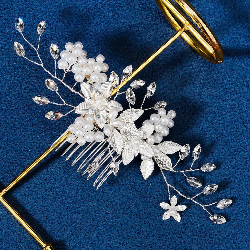 Nuevo peine de aleación de plata hecho a mano con perlas y diamantes de imitación, tocado de Metal a la moda, accesorio de joyería para el cabello elegante para mujer