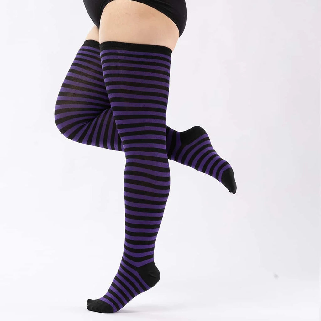 Calcetines largos a rayas blancas y negras, medias altas hasta el muslo elásticas por encima de la rodilla de talla grande, calentadores de piernas para Otoño e Invierno para mujeres de gran tamaño XL