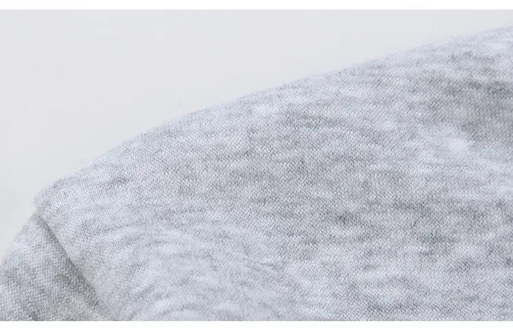 Camiseta térmica de manga larga para hombre, camisa de fondo de lana, camisa de cuello redondo, camiseta acolchada de terciopelo a la moda, invierno