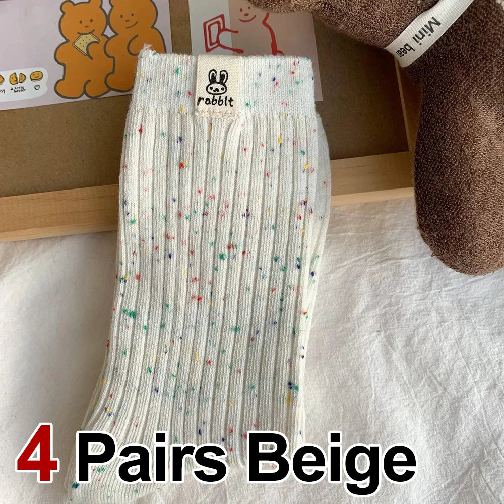 4 pares de calcetines de tubo medio con estampado de dibujos animados para mujer, calcetines informales suaves y cómodos, transpirables, absorbentes del sudor, a la moda para primavera y verano
