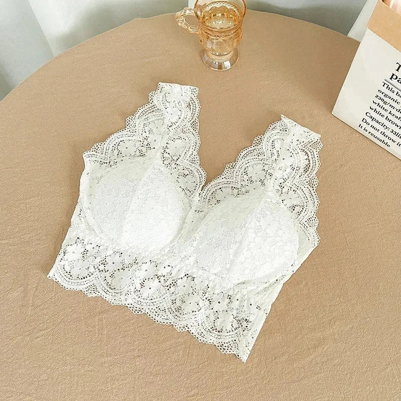 Sujetadores de encaje para mujer, Top con escote en V profundo, lencería Sexy sin aros, camisetas sin mangas, ropa interior femenina, Bralette con espalda en V, camisola acolchada
