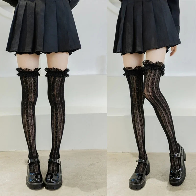 Calcetines de rejilla kawaii para mujer, medias largas hasta el muslo con estampado de encaje y volantes.