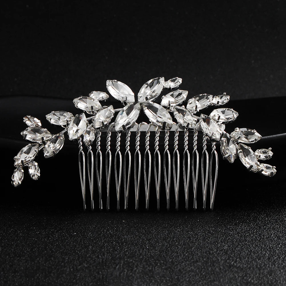 Nuevo peine de aleación de plata hecho a mano con perlas y diamantes de imitación, tocado de Metal a la moda, accesorio de joyería para el cabello elegante para mujer