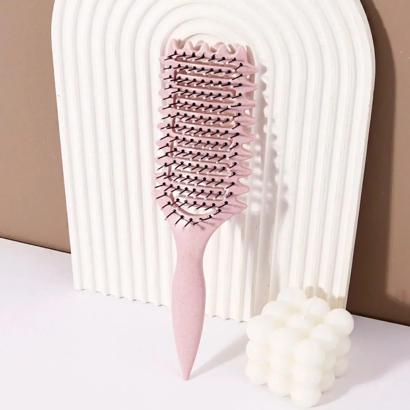 Cepillo de peinado rizado: peine de masaje hueco, melena de nailon, mango de plástico ABS, agarre cómodo Especial para pelucas de cabello real