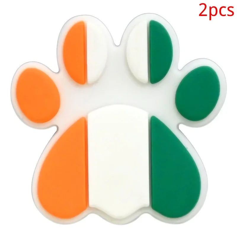 Bonita huella de pata de perro de dibujos animados, 2 uds., hebillas de PVC para zapatos, dijes, accesorios, decoraciones para zuecos, pulseras de zapatillas, regalo de fiesta DIY para niños