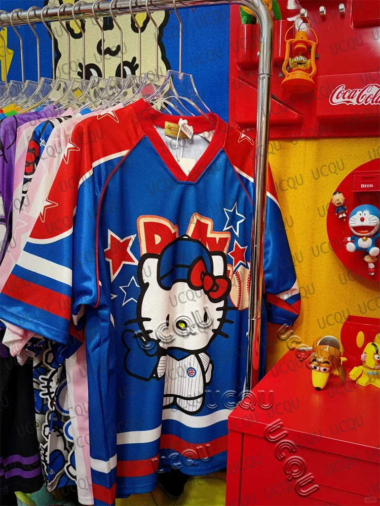 Camiseta de dibujos animados de Hello Kitty, ropa deportiva de moda para mujeres y hombres, pijamas con cuello en V, ropa de calle holgada informal ligera y transpirable, Tops