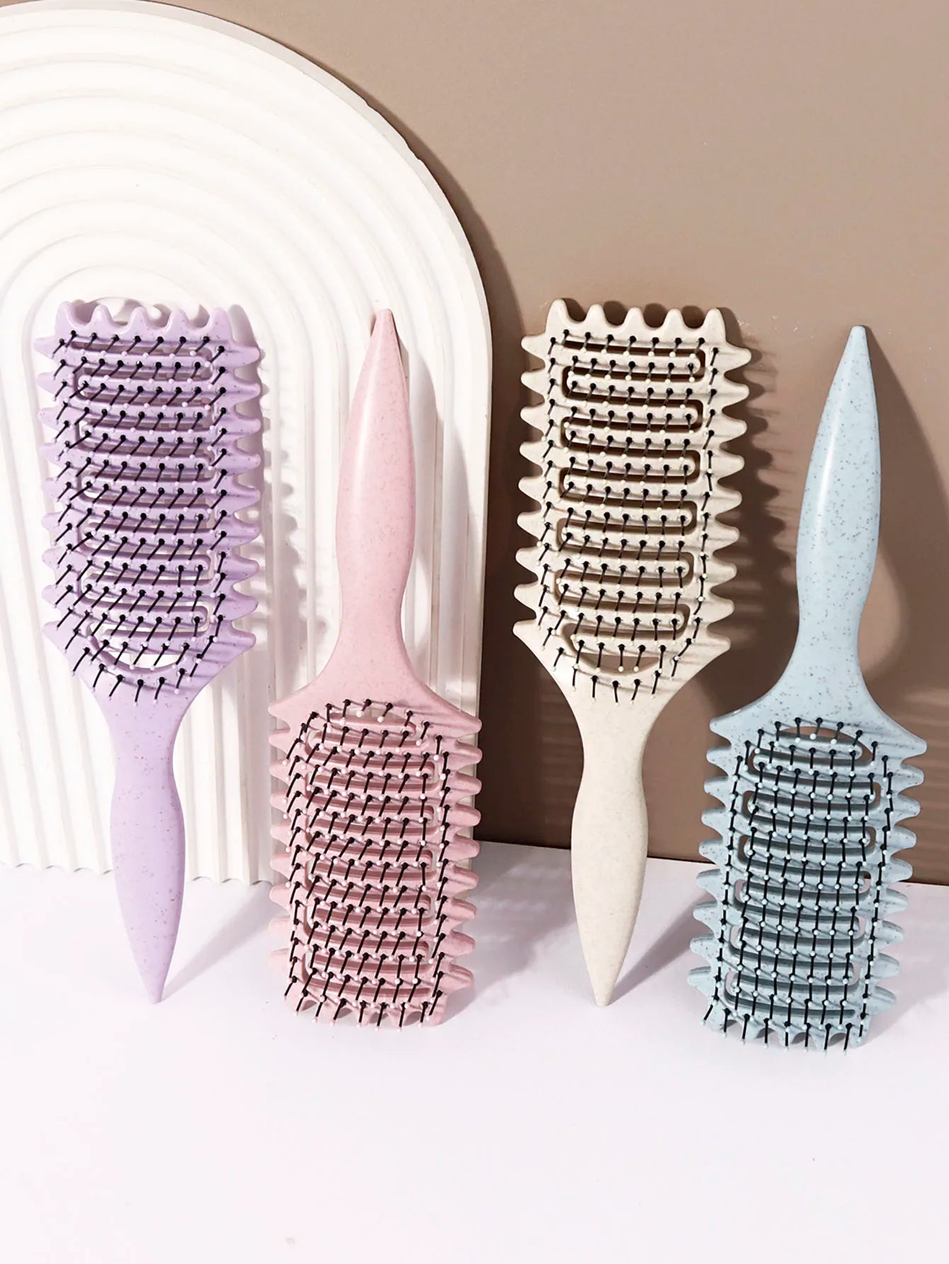 Cepillo de peinado rizado: peine de masaje hueco, melena de nailon, mango de plástico ABS, agarre cómodo Especial para pelucas de cabello real