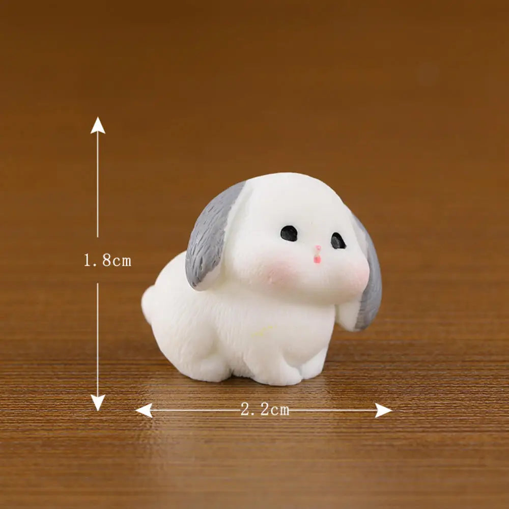 Estatuilla de gato pequeño de resina traviesa, Mini adornos de gatito de dibujos animados, decoración de escritorio de gato 3D, figuras creativas montadas en coche