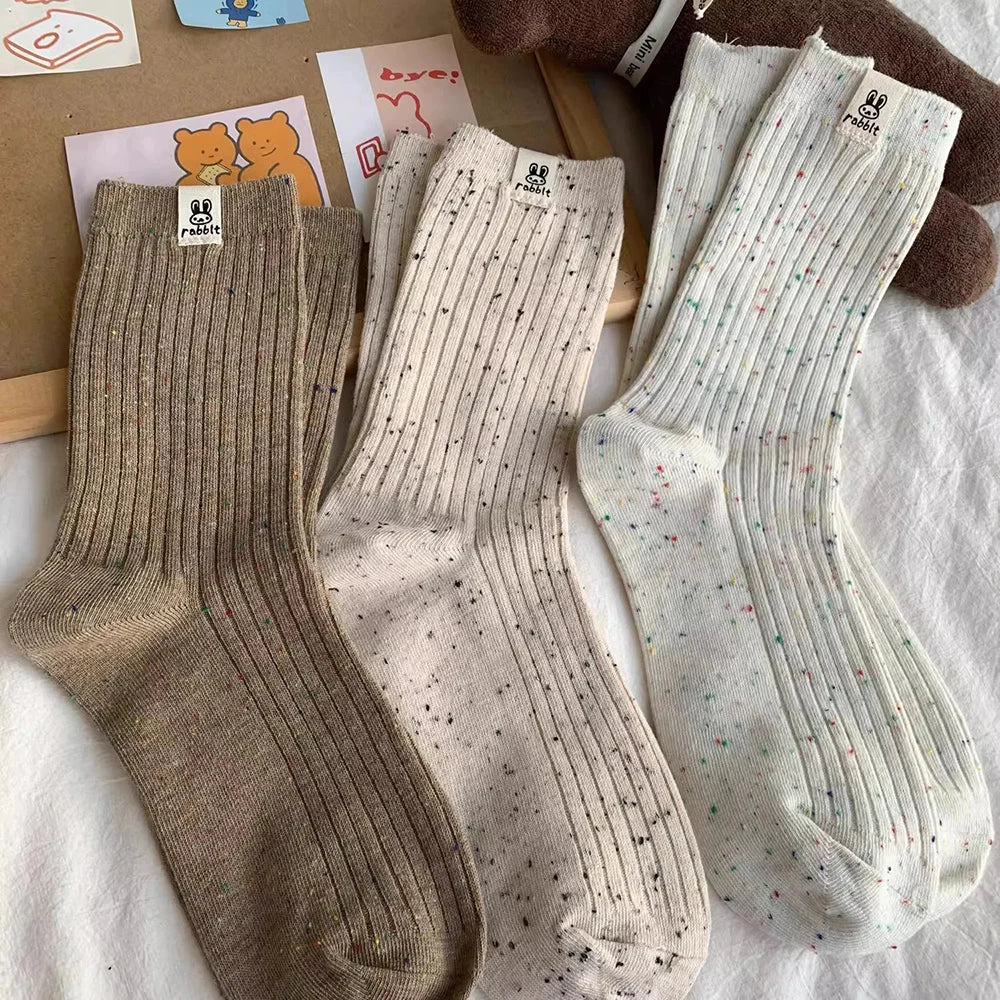 4 pares de calcetines de tubo medio con estampado de dibujos animados para mujer, calcetines informales suaves y cómodos, transpirables, absorbentes del sudor, a la moda para primavera y verano