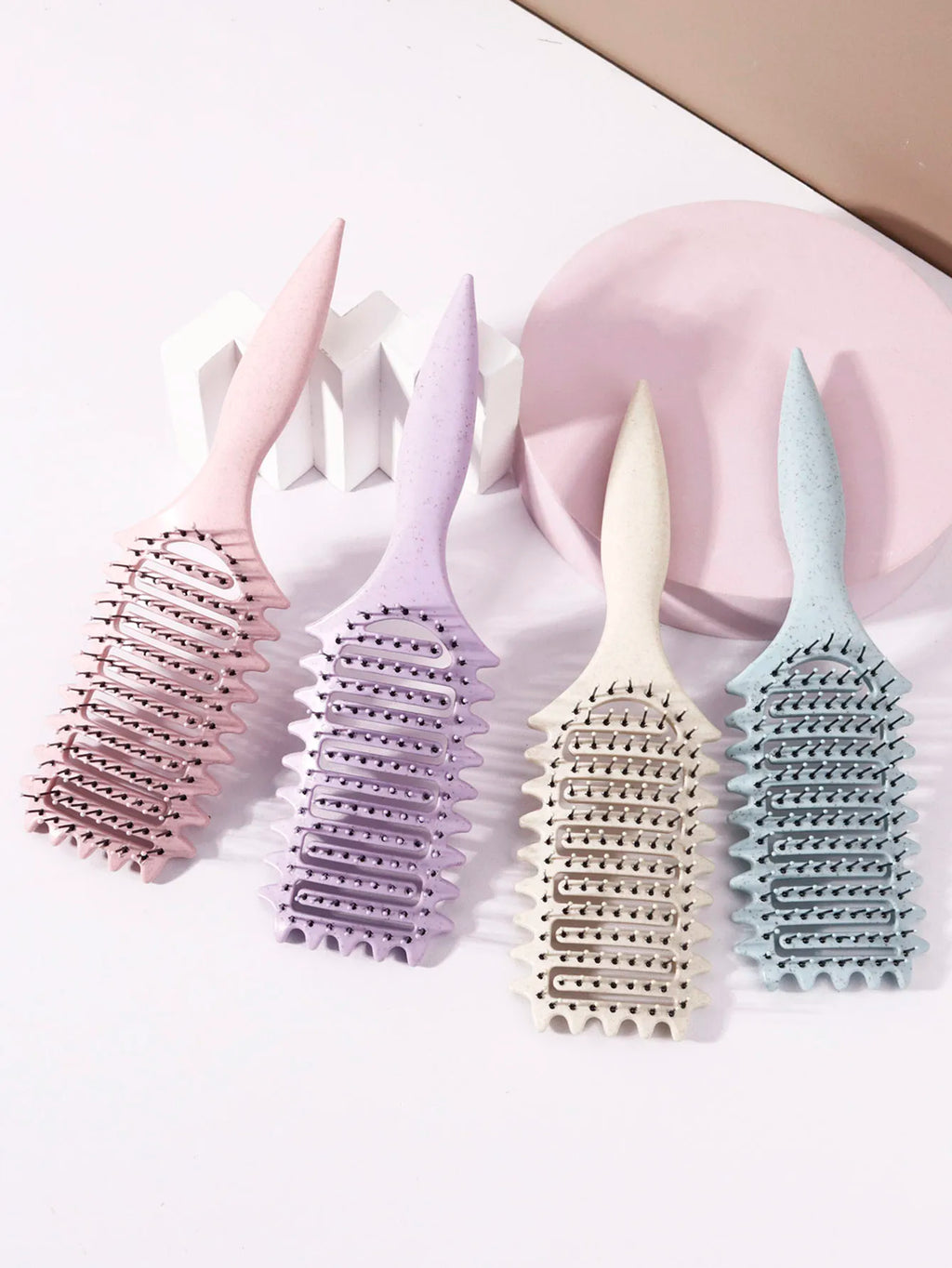 Cepillo de peinado rizado: peine de masaje hueco, melena de nailon, mango de plástico ABS, agarre cómodo Especial para pelucas de cabello real