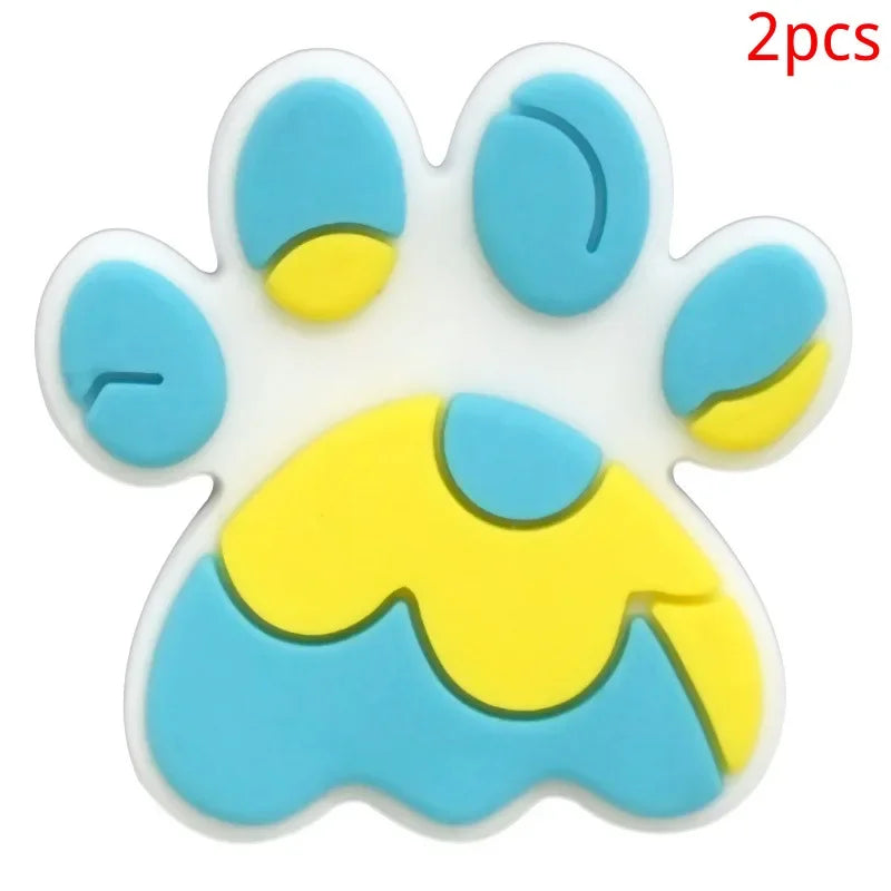 Bonita huella de pata de perro de dibujos animados, 2 uds., hebillas de PVC para zapatos, dijes, accesorios, decoraciones para zuecos, pulseras de zapatillas, regalo de fiesta DIY para niños
