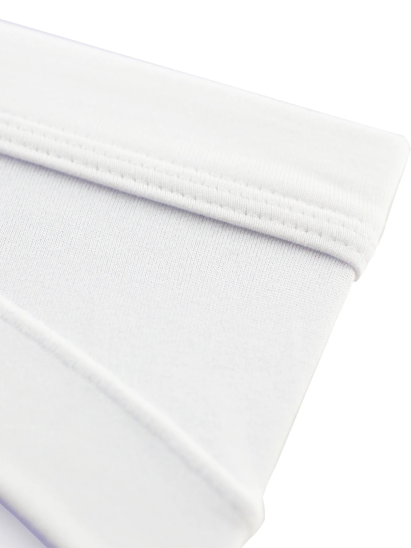 Calzoncillos cómodos para hombre en color blanco, con diseño convexo en U, ideales para esquí y uso diario.