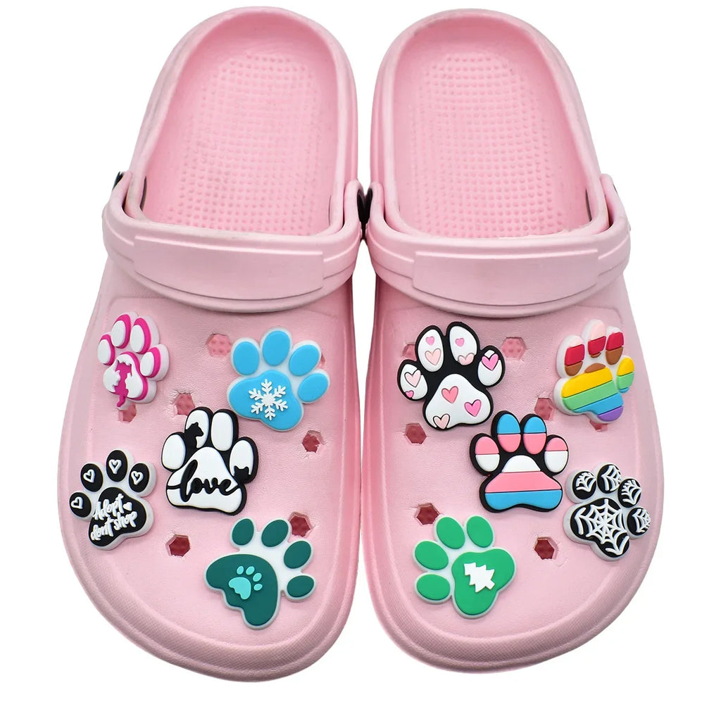 Bonita huella de pata de perro de dibujos animados, 2 uds., hebillas de PVC para zapatos, dijes, accesorios, decoraciones para zuecos, pulseras de zapatillas, regalo de fiesta DIY para niños
