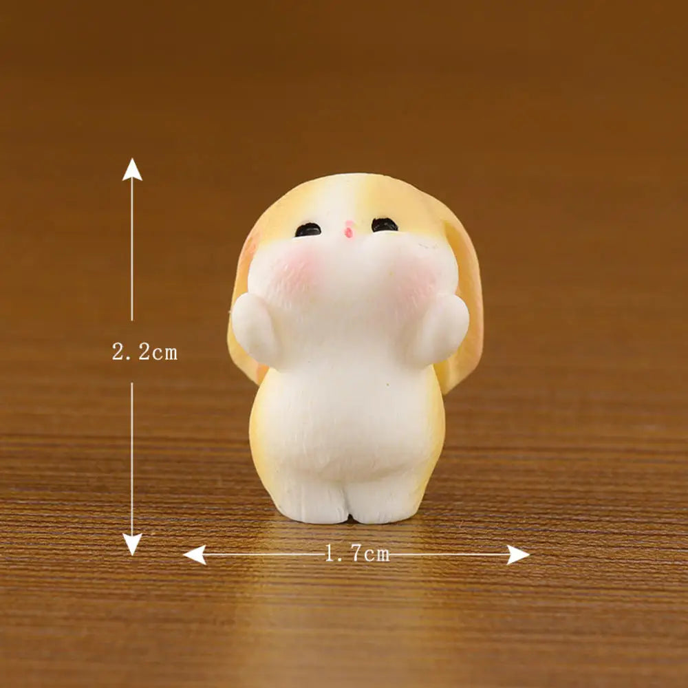 Estatuilla de gato pequeño de resina traviesa, Mini adornos de gatito de dibujos animados, decoración de escritorio de gato 3D, figuras creativas montadas en coche